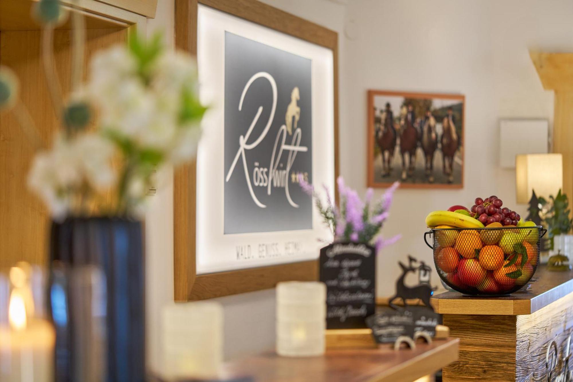 Wander Und Aktiv Hotel Roesslwirt 拉米 外观 照片