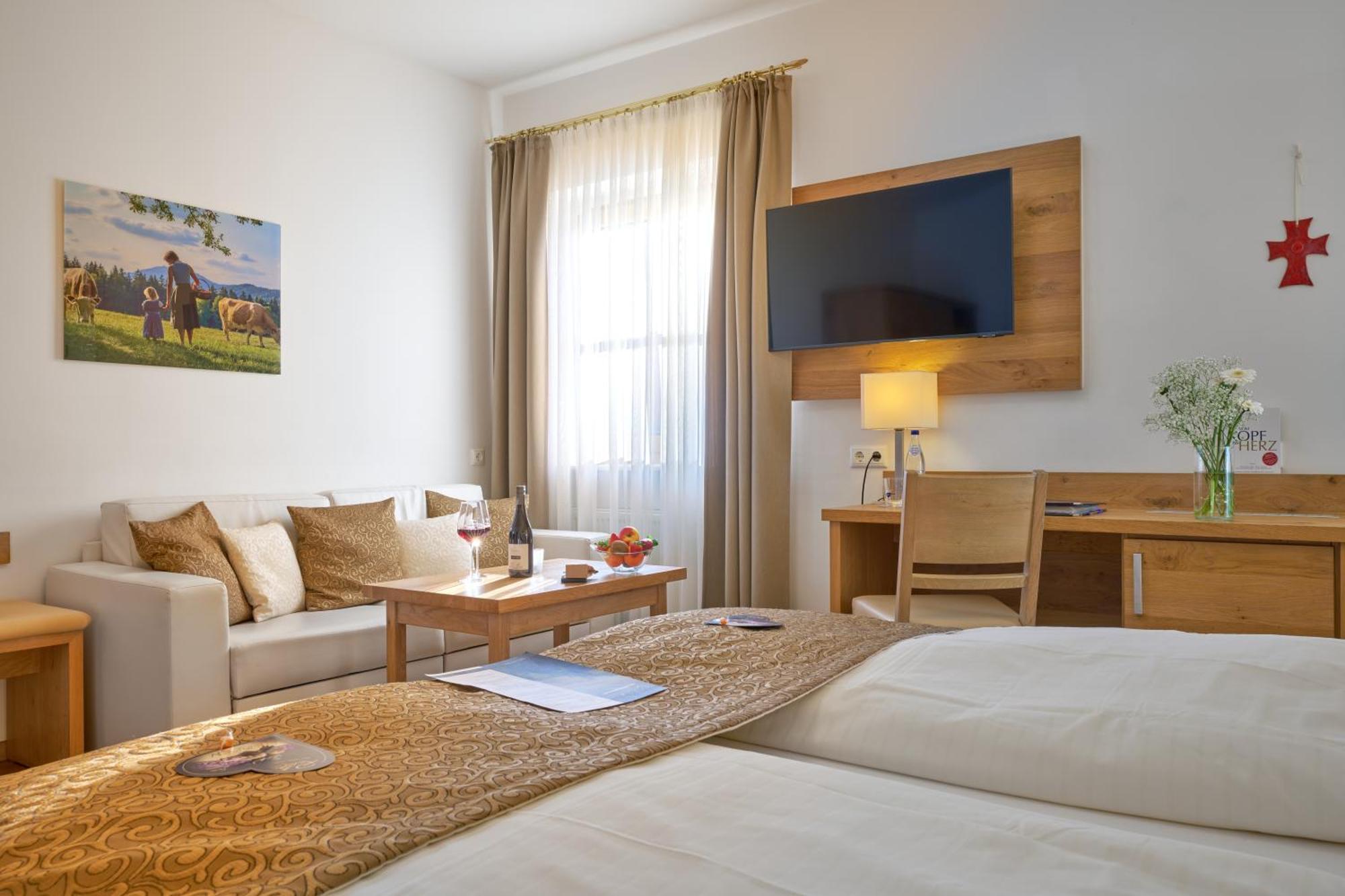 Wander Und Aktiv Hotel Roesslwirt 拉米 外观 照片