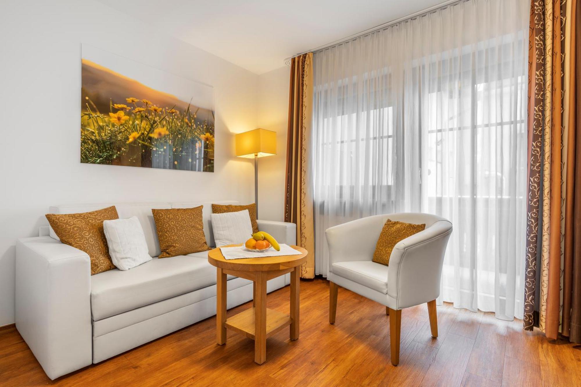 Wander Und Aktiv Hotel Roesslwirt 拉米 外观 照片