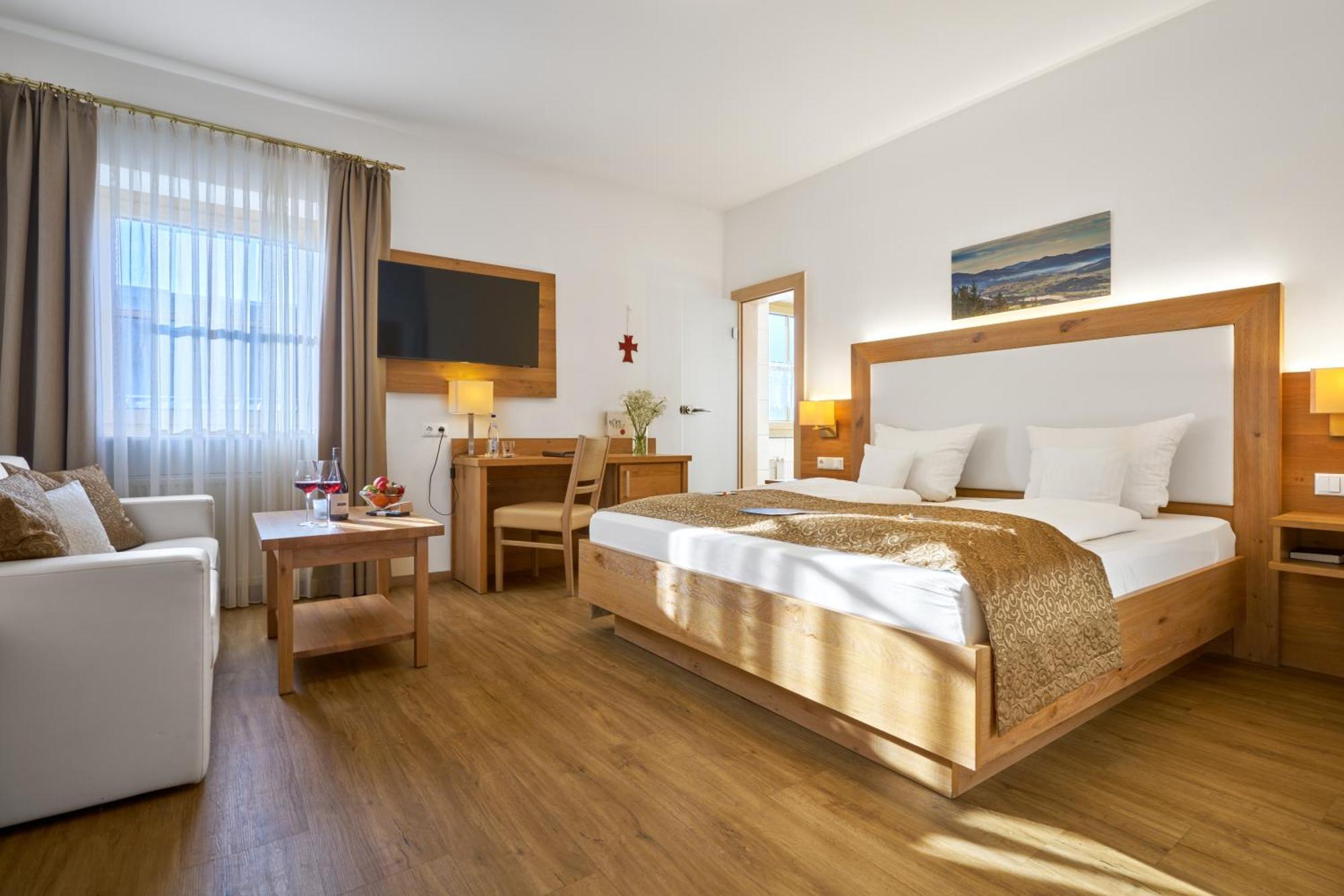 Wander Und Aktiv Hotel Roesslwirt 拉米 外观 照片