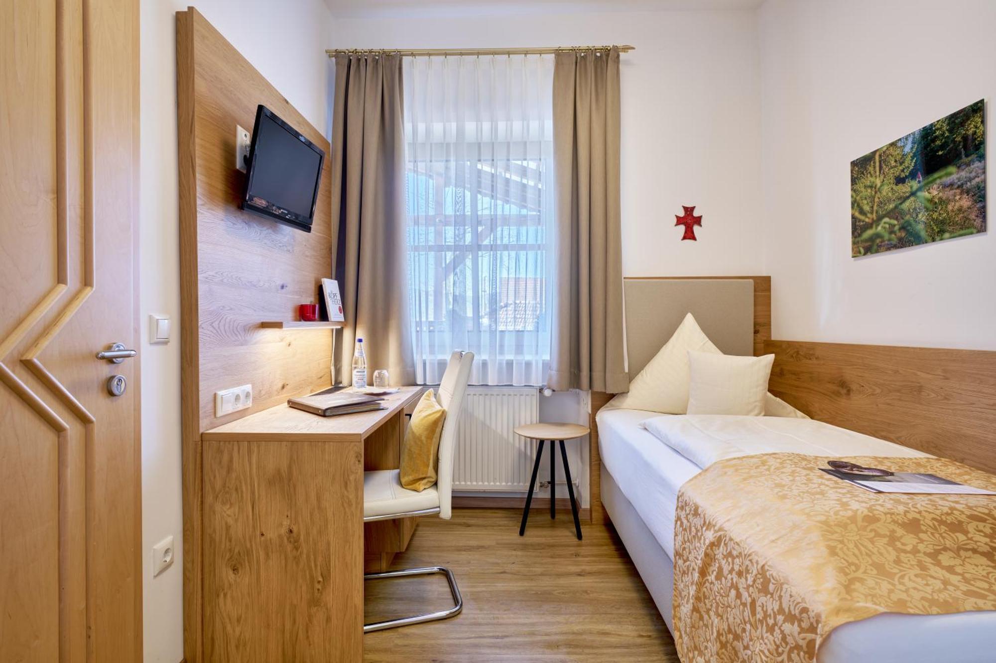 Wander Und Aktiv Hotel Roesslwirt 拉米 外观 照片